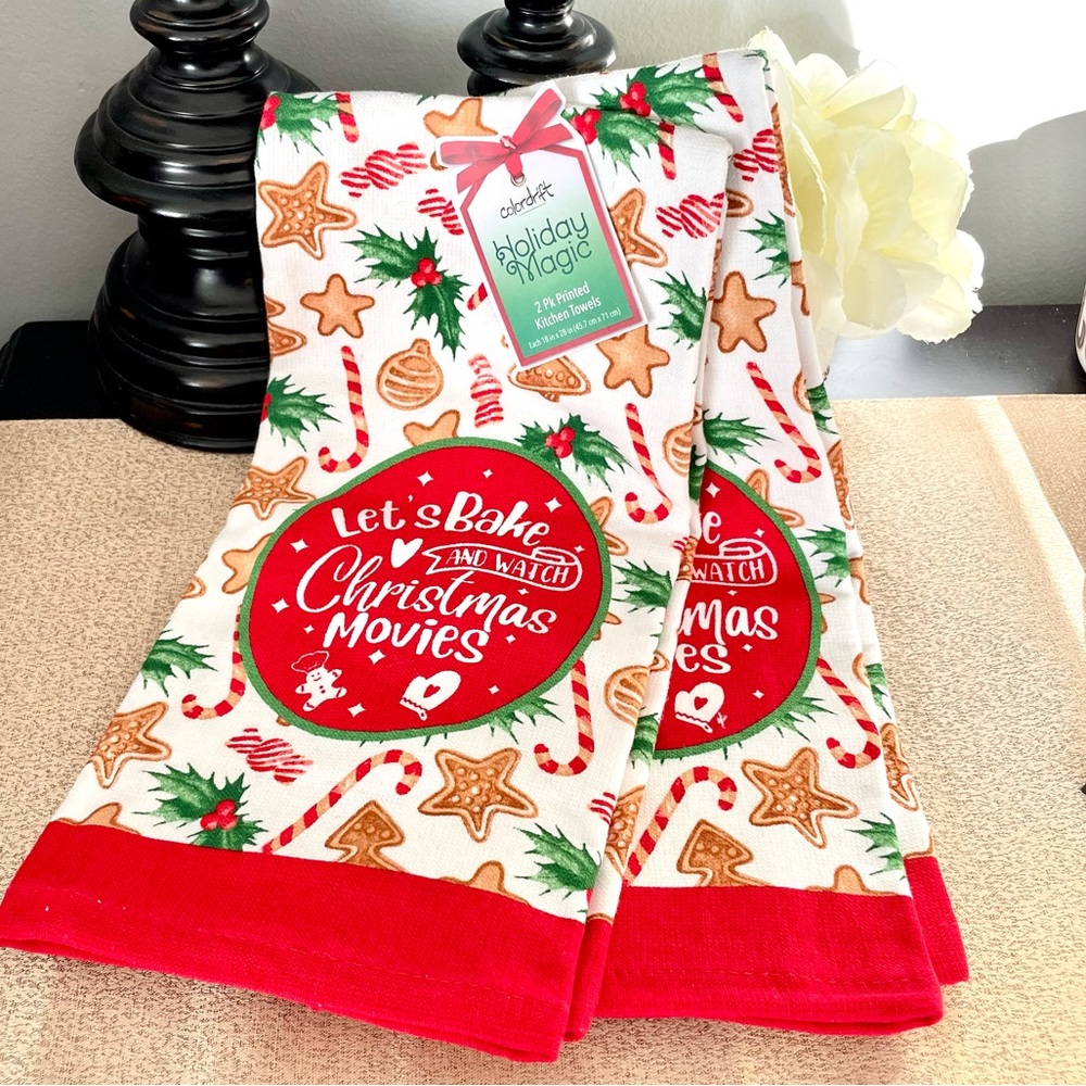 NWT Set of 2 LET’S BAKE AND WATCH CHRISTMAS MOVIES Kitchen Towels